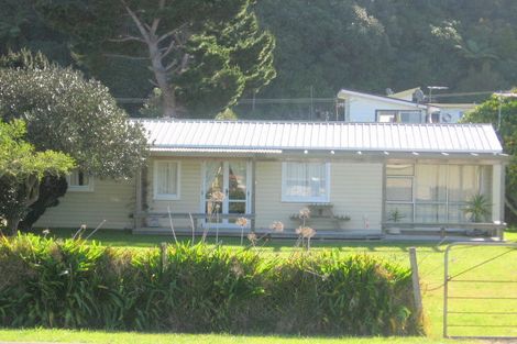 Photo of property in 124 Buffalo Beach Sh25 Road, Whitianga, 3510