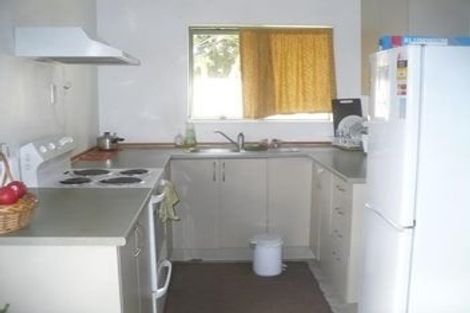 Photo of property in 9 Silverstone Place, Henderson, Auckland, 0612