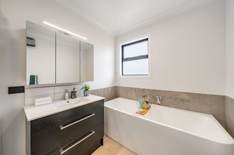 Photo of property in 36c Shakespeare Avenue, Trentham, Upper Hutt, 5018