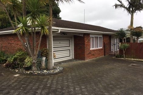 Photo of property in 2/527 Weymouth Road, Weymouth, Auckland, 2103