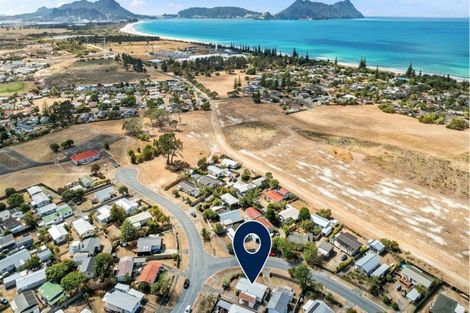 Photo of property in 12 Moki Place, Ruakaka, 0116