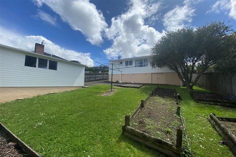 Photo of property in 106 Golf Road, New Lynn, Auckland, 0600