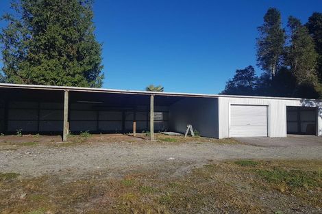 Photo of property in 1350 Lake Brunner Road, Inchbonnie, Kumara, 7875