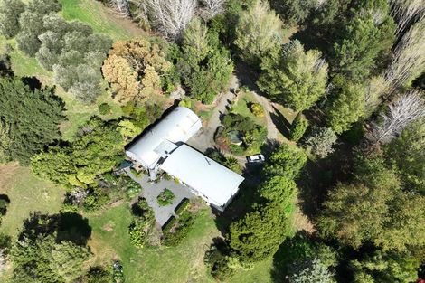 Photo of property in 257 Metcalfe Road, Matakohe, 0593