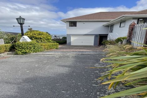 Photo of property in 2 Flint Way, Northland, Wellington, 6012