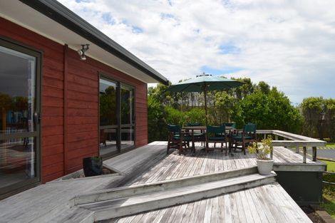 Photo of property in 1a Shoemaker Road, Waipu, 0510