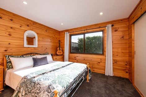 Photo of property in 82 Beacon Hill Road, Strathmore Park, Wellington, 6022