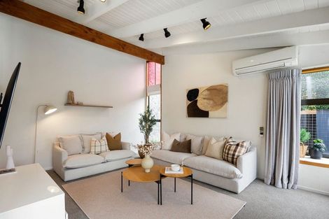 Photo of property in 4 Cattanach Street, St Andrews, Hamilton, 3200