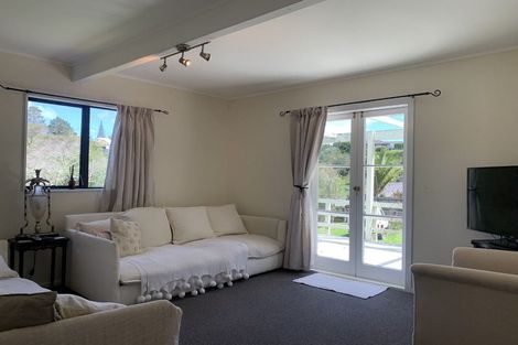 Photo of property in 6 Mabbett Lane, Waimauku, 0883