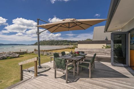 Photo of property in 153 Captain Cook Road, Cooks Beach, Whitianga, 3591