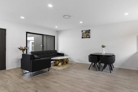 Photo of property in 8/16 Clark Road, Pahurehure, Papakura, 2113