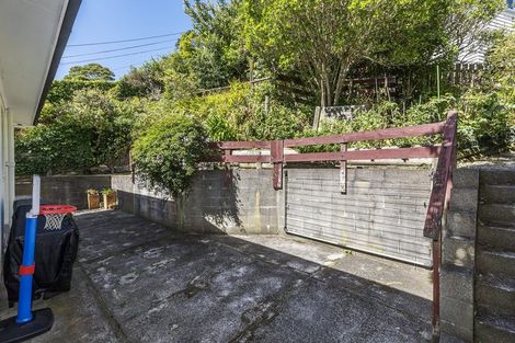 Photo of property in 69 Awarua Street, Ngaio, Wellington, 6035