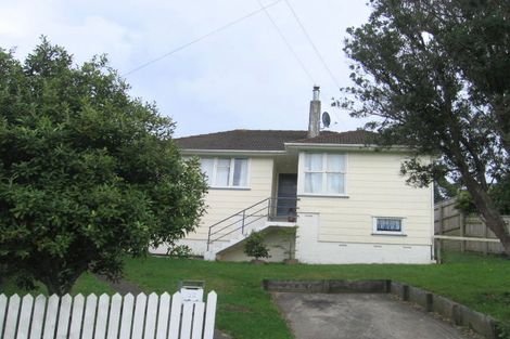 Photo of property in 32 Turkington Street, Tawa, Wellington, 5028