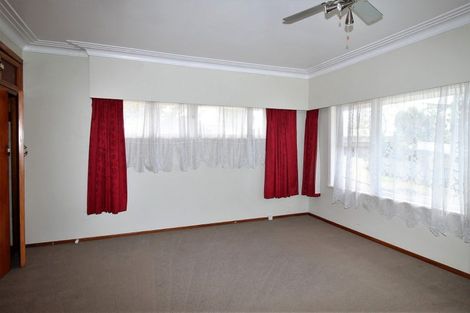 Photo of property in 25 Lynmore Drive, Hillpark, Auckland, 2102