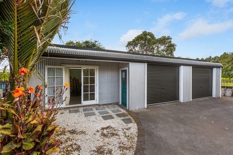 Photo of property in 22 Takiroa Street, Urenui, 4375