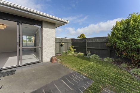 Photo of property in 336 Featherston Street, Palmerston North, 4414