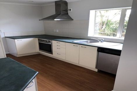 Photo of property in 1 Snave Place, East Tamaki, Auckland, 2013