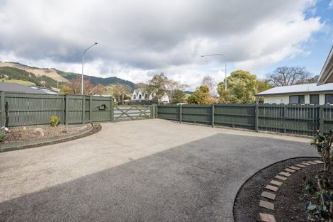 Photo of property in 72 Wensley Road, Richmond, 7020