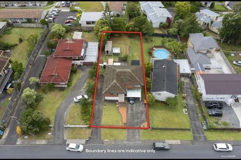 Photo of property in 18 Royal Road, Massey, Auckland, 0614