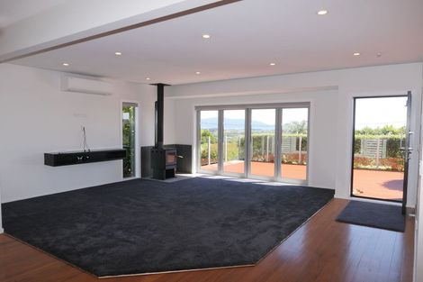 Photo of property in 11 Kotare Street, Waikanae, 5036