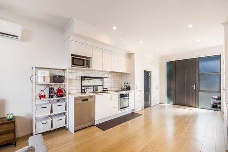 Photo of property in 28d Ian Morrison Road, Hobsonville, Auckland, 0616