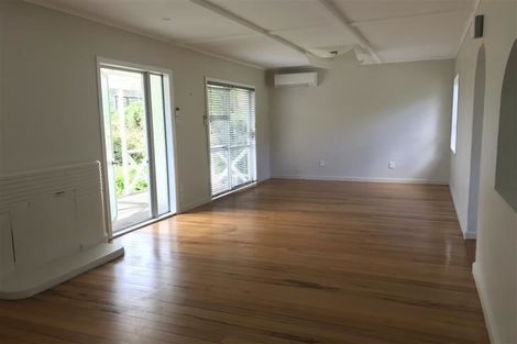 Photo of property in 20 Trig Road, West Harbour, Auckland, 0618