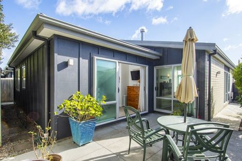 Photo of property in 1 Lennon Way, Papamoa Beach, Papamoa, 3118