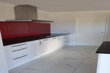 Photo of property in 30 Fairmont Rise, West Melton, 7618