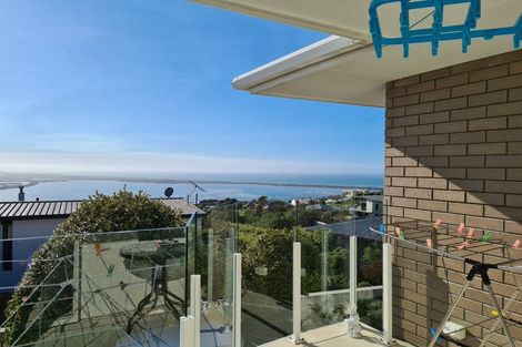 Photo of property in 2/173 Soleares Avenue, Mount Pleasant, Christchurch, 8081