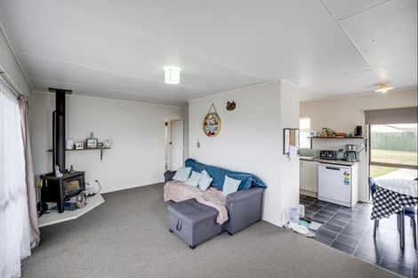 Photo of property in 338 Flaxmere Avenue, Flaxmere, Hastings, 4120