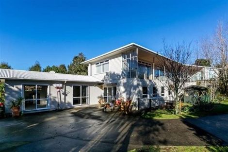 Photo of property in 43 Turakina Street, Merrilands, New Plymouth, 4312