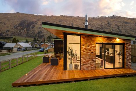 Photo of property in 12 Huntingdon Street, Kingston, Athol, 9793