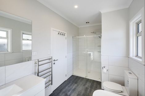 Photo of property in 91 Puketapu Road, Taradale, Napier, 4112