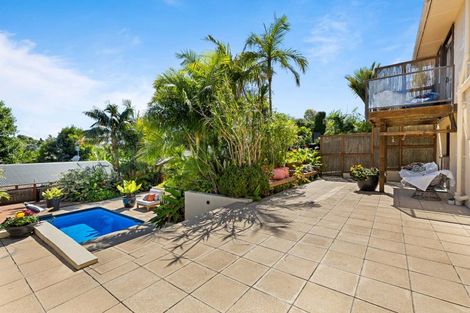 Photo of property in 85 Park Rise, Campbells Bay, Auckland, 0630