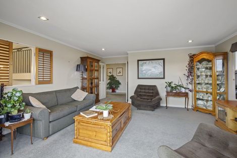 Photo of property in 11 Sangam Place, Pukekohe, 2120