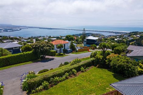 Photo of property in 6 Madeley Road, Mount Pleasant, Christchurch, 8081