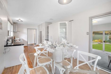 Photo of property in 14 Oakdale Street, Avonhead, Christchurch, 8042