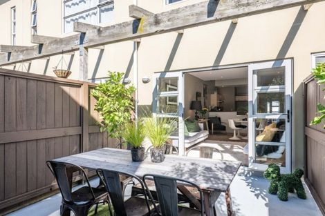 Photo of property in Galleria Apartments, 5/77 Tory Street, Te Aro, Wellington, 6011