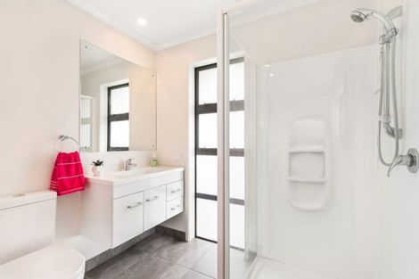 Photo of property in 6 Vivien Place, Patumahoe, Pukekohe, 2679