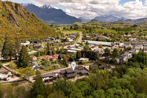 Photo of property in 55 Manse Road, Arrowtown, 9302