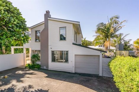 Photo of property in 4a Northumberland Avenue, Belmont, Auckland, 0622