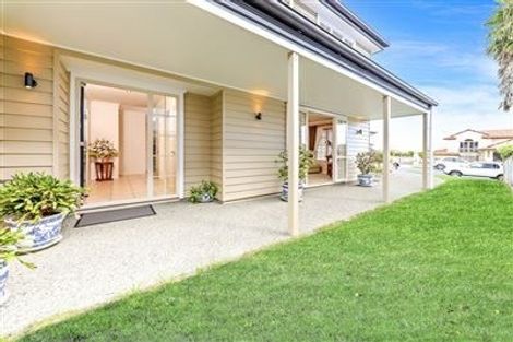 Photo of property in 46 Westerham Drive, Dannemora, Auckland, 2016