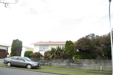 Photo of property in 2 Villa Place, Bell Block, New Plymouth, 4312