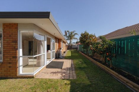 Photo of property in 5 Liftan Place, Mount Maunganui, 3116