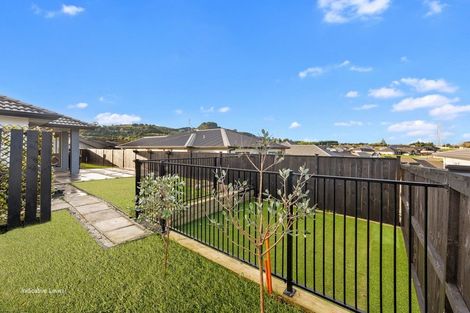 Photo of property in 4 Helenvale Crescent, Pokeno, 2402