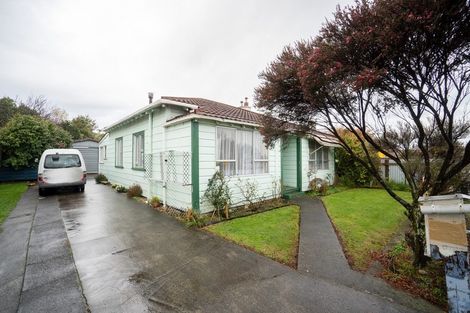 Photo of property in 75 Bryant Street, Takaro, Palmerston North, 4412