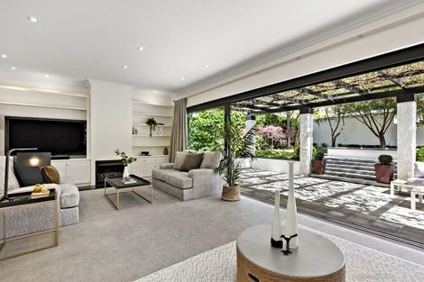 Photo of property in 54b Hobson Street, Thorndon, Wellington, 6011