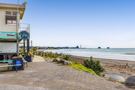 Photo of property in 2/5 Beach Street, Fitzroy, New Plymouth, 4312