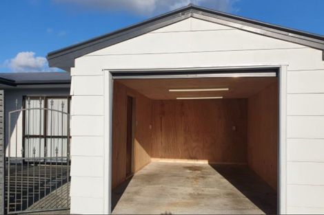 Photo of property in 52a Benmore Avenue, Cloverlea, Palmerston North, 4412