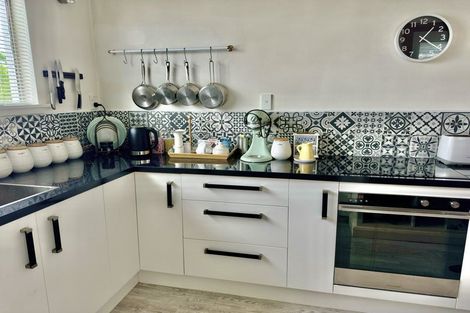 Photo of property in 37 Kinley Street, Rangiora, 7400